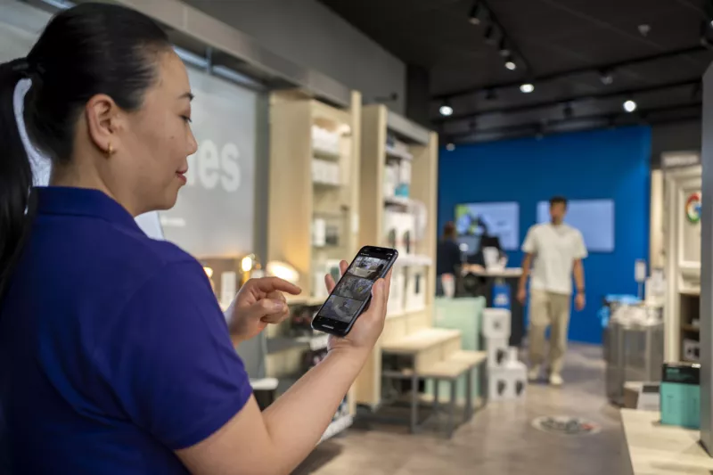 acs, edge, woman, retail, store
