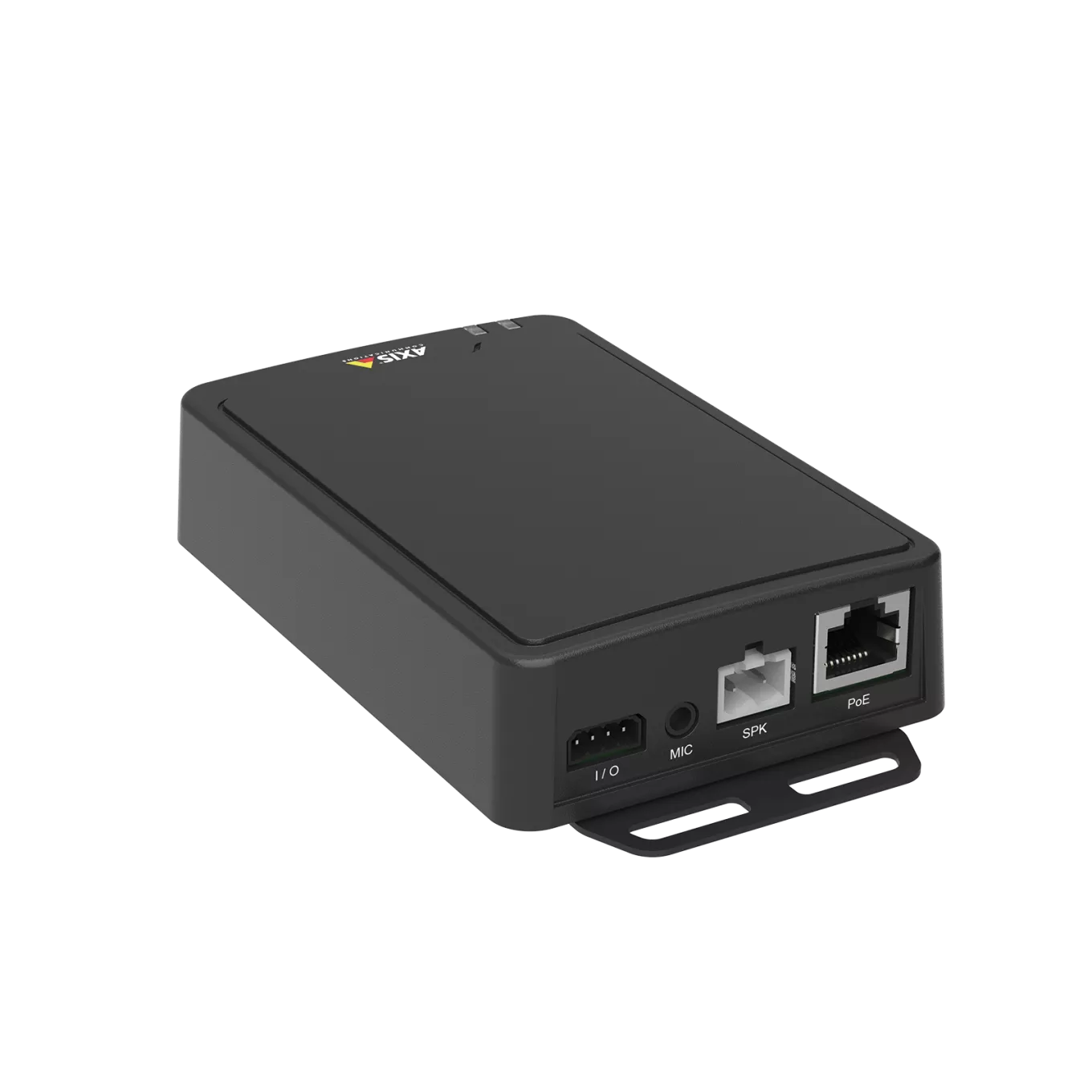 오른쪽 각도에서 본 AXIS C8210-VE 전면